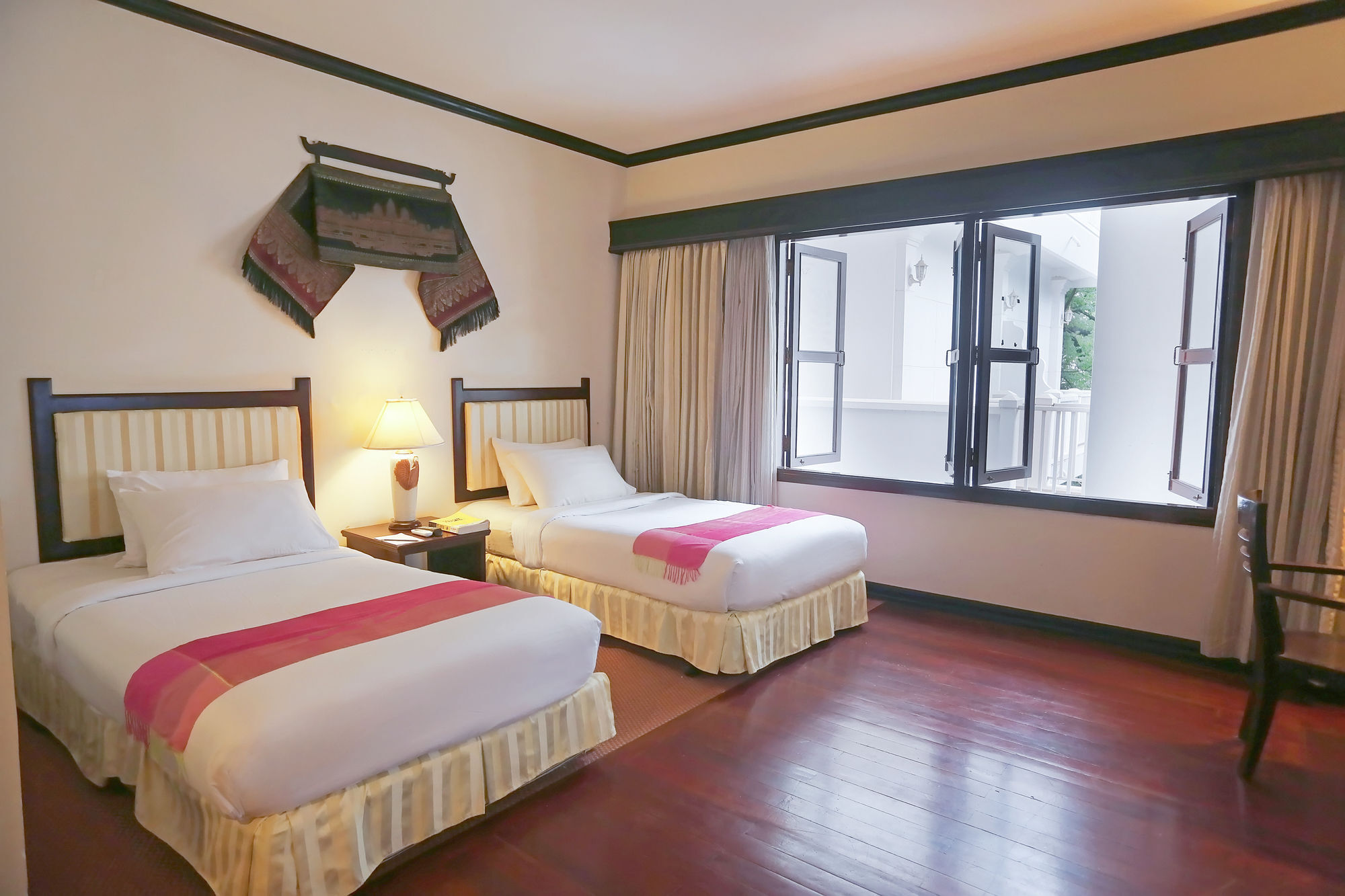 Grand Sunset Angkor Hotel Сиемрип Экстерьер фото